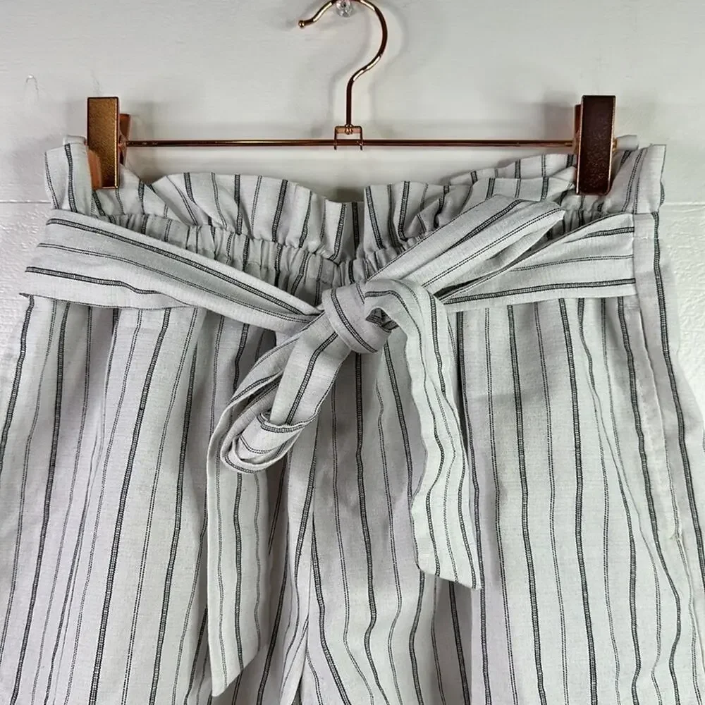 TEA MINTS White Black Striped Linen Elastic Tie Waist Shorts Size‎ Small